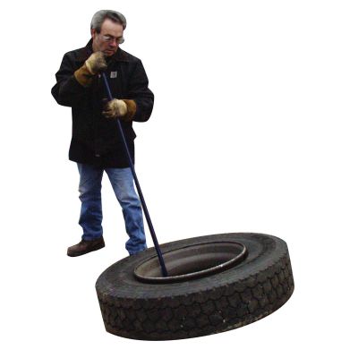 KEN34950 image(0) - Ken-tool T950 - 58" (147 cm) - IronMan Ergonomic Wheel Lifting Bar