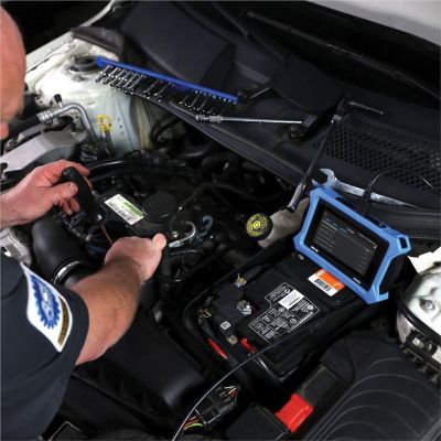 EPISDS50 image(2) - Innova SDS50 - OE-Level Diagnostic Tablet