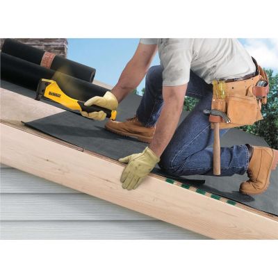 DWTDWHTHT450 image(1) - DEWALT Heavy Duty Hammer Tacker