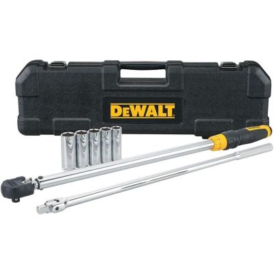 DWTDWMT17107 image(0) - DeWalt  1/2 in. Drive Torque Wrench Tire Change Kit (7 pc.)