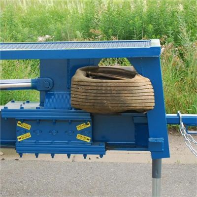 TSITC-300DP image(1) - Tire Service International Diesel Powered Wheel Crusher