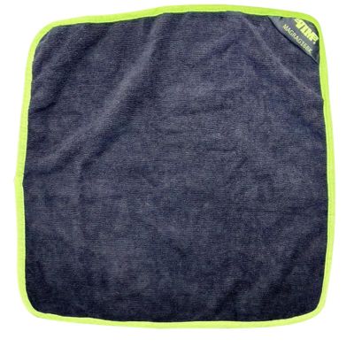 VIMMAGRAG16BK image(1) - VIM Tools 16 Inch X 16 Inch Magnetic Microfiber Rag - Black & Green
