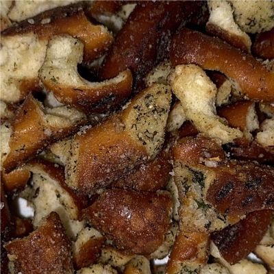 THS685951 image(0) - Tender Heifer Snack Co. Zesty Pretzels - 5oz