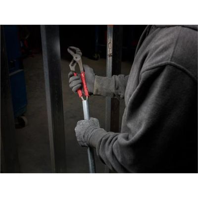 MLW48-22-6320 image(1) - Milwaukee Tool 20" Comfort Grip Straight-Jaw Pliers