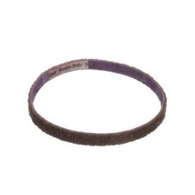 MMM77257 image(0) - 3M Scotch-Brite 77257 Non-Woven Durable Flex Belt, 3/8 in W x 13 in L, Coarse Grade, Brown