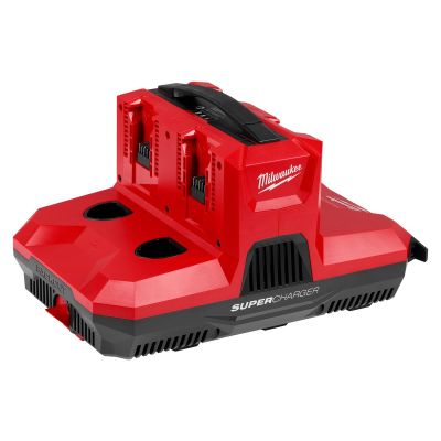 MLW48-59-1818 image(0) - Milwaukee Tool M18&trade; & M12&trade; Four Bay Simultaneous Super Charger w/ PACKOUT&trade; Compatibility