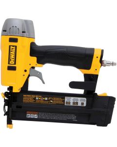 DWTDWFP12231 image(0) - DEWALT Finish Nailer Kit, 18Ga, 5/8-Inch To 2-Inch