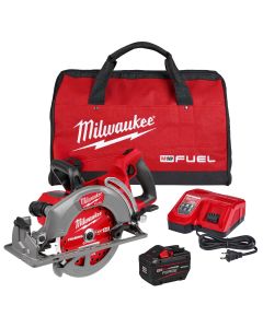 MLW2930-21HD image(1) - Milwaukee Tool M18 FUEL 7-1/4 Inch Rear Handle Circular Saw Kit