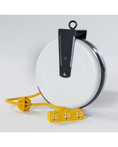 SafTlite by General Manufacturing Commercial Power Supply Reel Triple Outlet 30 Foot 16/3 SJT 10 Amp