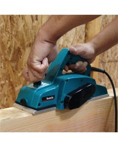 Makita 4 3/8" Planer